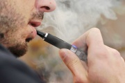 Nová spotřební daň ze zahřívaného tabáku přijde už od patnáctého května 2019 a daňové zatížení cigaret bude dále stoupat