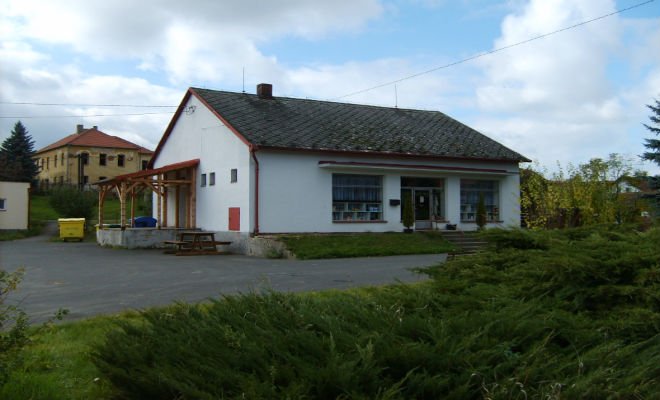 Obchody zavřené i živořící a 2.jpg