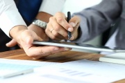 Od července 2022 bude možné úřední ověření elektronického podpisu 