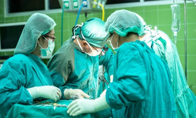 Otevření hranic pro cizince je v nedohlednu a například soukromé kliniky 2.jpg