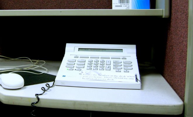Přenesená daňová povinnost k DPH bude i u elektronicky poskytovanách telekomunikačních sluzeb.jpg