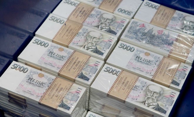 Solidární daň za rok 2017 se platí z příjmů nad limit 1 2.jpg
