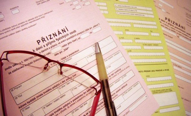 Správné tiskopisy pro <a href="https://www.vedeni-ucetnictvi.cz/sluzby/zpracovani-priznani-k-dani" >přiznání k dani</a> z příjmů jsou potřeba 2.jpg