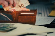 Kolik stojí zpracování daňového přiznání poradcem v roce 2026?