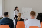 Na vzdělávání zaměstnanců v novém projektu stát může přispět až 48 000 Kč na zaměstnance