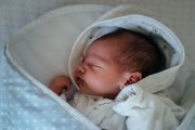 Porodné v roce 2024 náleží jen při nejnižších čistých příjmech a maximálně na dvě děti