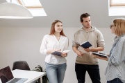 Proč a co pravidelně kontrolovat v oblasti smluv s externími pracovníky?