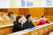 Proč si při studiu zahraniční školy v ČR hlídat zdravotní pojištění?